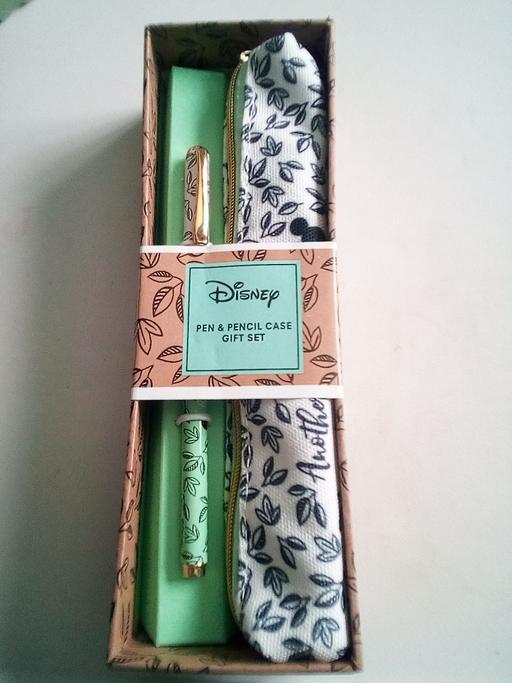 Buy & Sell Lincolnshire East Lindsey - Photos for brand new Disney BOXED PEN SET