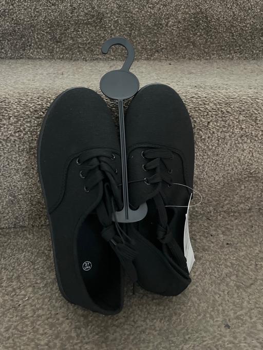 Buy & Sell South Yorkshire Doncaster - Photos for Size 4 new black pe footwear school/work