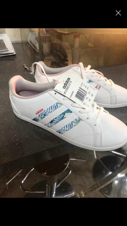 Buy & Sell Princes End Sandwell - Photos for Adidas trainers