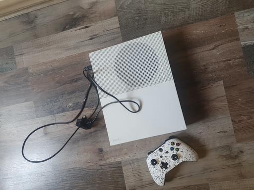 Buy & Sell Staffordshire South Staffordshire - Photos for White Xbox One S Series (1TB)