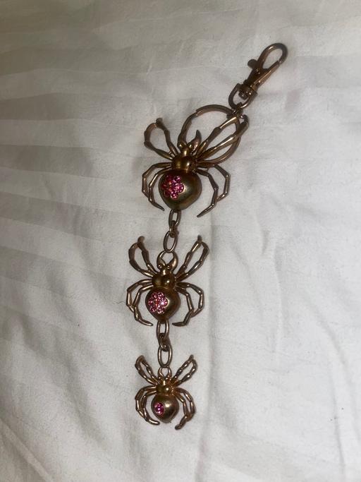 Buy & Sell South East London Grove Park - South East London - Photos for Crap Gold metal bag charm with rhinestones