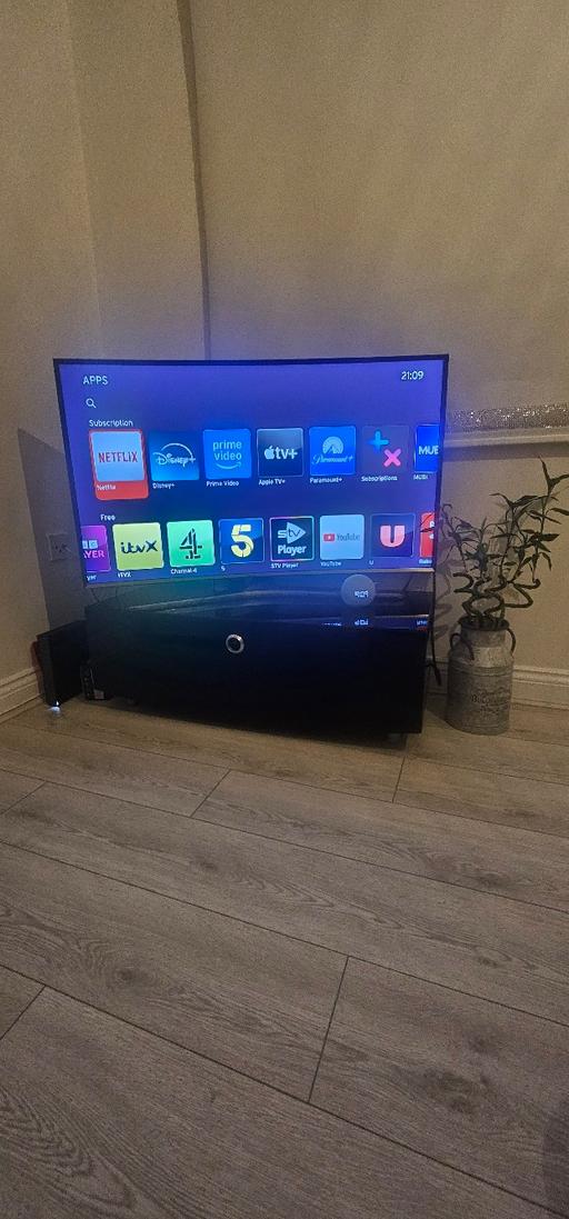 Buy & Sell East London Wapping - East London - Photos for 48 inch Samsung tv CURVED