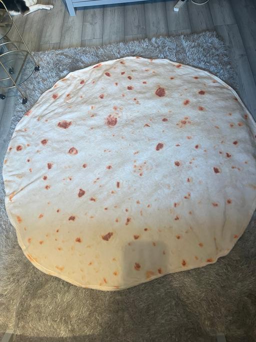 Buy & Sell Greater Manchester Bury - Photos for Novelty tortilla fleece throw blanket