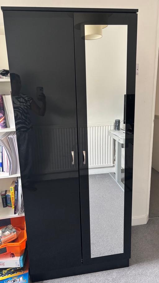 Buy & Sell Hertfordshire Hertsmere - Photos for Wardrobe