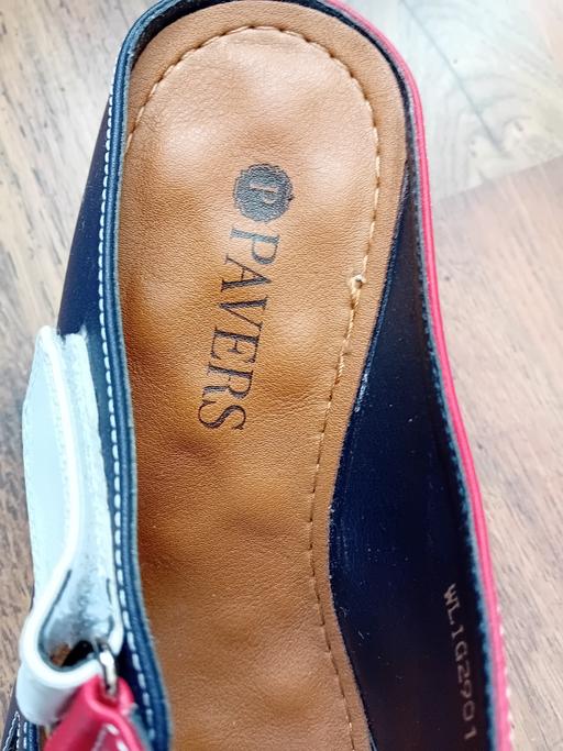 Buy & Sell Sutton Leach Saint Helens - Photos for PAVERS sandals