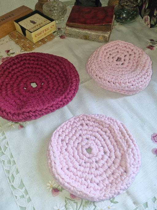 Buy & Sell West Midlands Birmingham - Photos for Vintage Crochet Hat Bundle