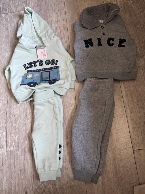 Buy & Sell Central London Cannon Street Station - Central London - Photos for 2 baby tracksuits size 3-6 and 6-9