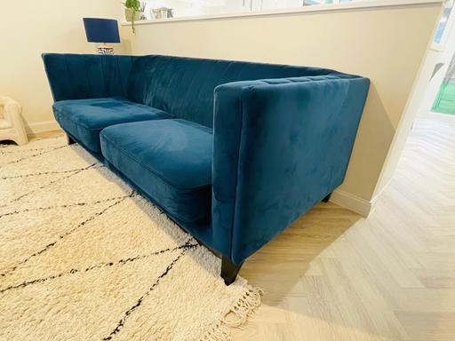 Buy & Sell Buckinghamshire Milton Keynes - Photos for Blue velvet large 3 seater sofa