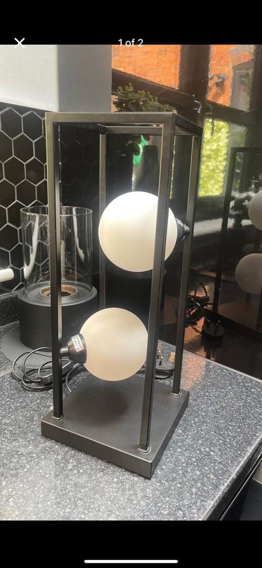 Buy & Sell West Midlands Sandwell - Photos for Black frosted glass globe table light