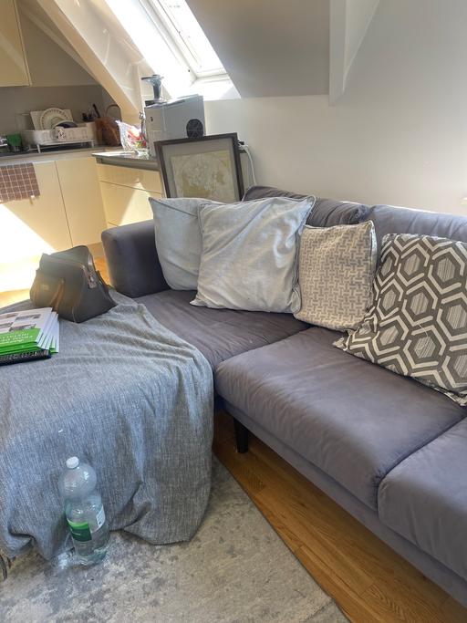 Buy & Sell North London Palmers Green - North London - Photos for Luxurious Grey Sofa - Comfort and Style