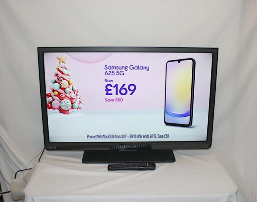 Buy & Sell West Yorkshire Wakefield - Photos for Toshiba 32 inch LED TV DVD Combi Freeview