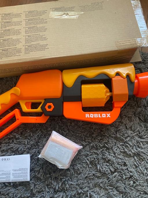 Buy & Sell West Midlands Dudley - Photos for BN Roblox adopt me Nerf Bees blaster