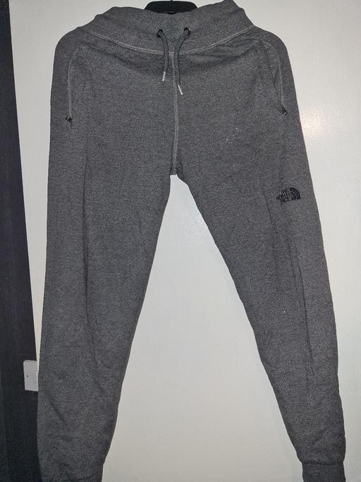 Buy & Sell West Yorkshire Leeds - Photos for North face Joggers