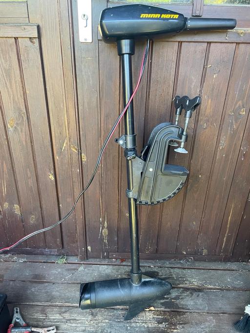 Vehicles West London Hounslow - Photos for Minn Kota 12 volt electric outboard motor