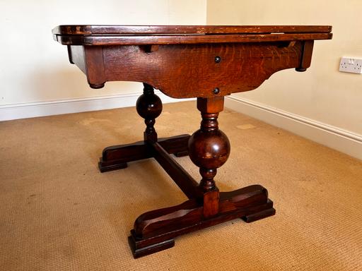 Buy & Sell Hertfordshire Welwyn Hatfield - Photos for 1950’s solid wood extendable dining table