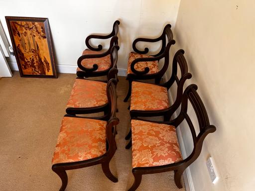 Buy & Sell Hertfordshire Welwyn Hatfield - Photos for 6 Piece Solid Wood Dining Table Chairs
