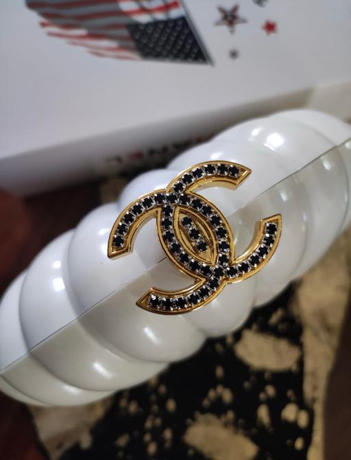 Buy & Sell East London Havering - Photos for Chanel Vip Gift Plastic bag