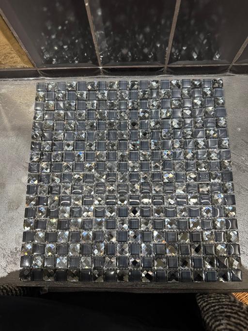 Buy & Sell North London Hackney - N16 - Photos for Luminous Grey Glass Mosaic