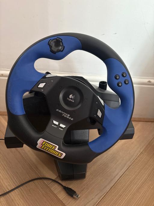 Buy & Sell North West London Gospel Oak - North West London - Photos for Logitech steering wheel PS4/5