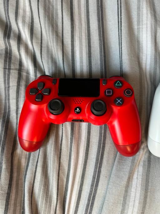 Buy & Sell Lancashire Fylde - Photos for 2 PS4 controllers