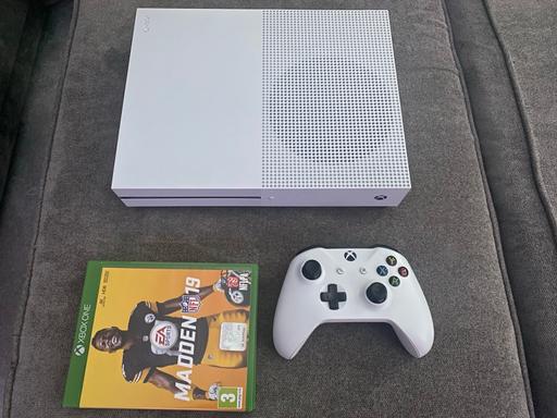 Buy & Sell Bedfordshire Central Bedfordshire - Photos for Xbox One S - 500GB