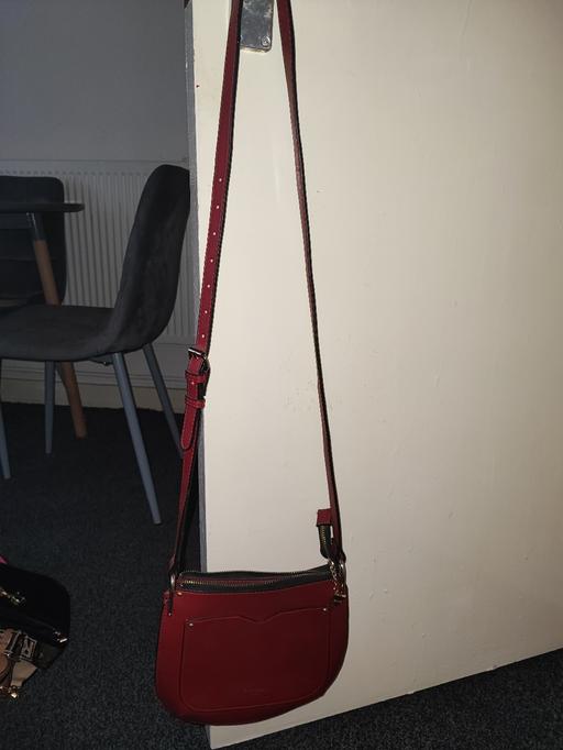 Buy & Sell Worcestershire Redditch - Photos for red Fiorelli handbag