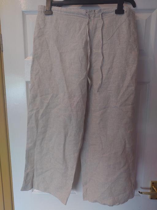 Buy & Sell Leicestershire Charnwood - Photos for Women's cropped linen trousers size 18