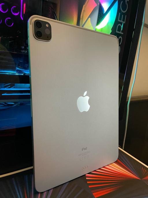 Buy & Sell West London Hammersmith - West London - Photos for iPad Pro 11