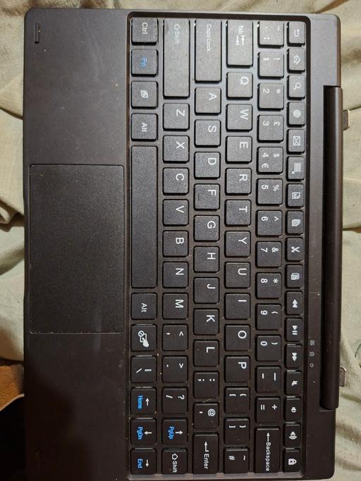 Buy & Sell Essex Castle Point - Photos for entity tablet with keyboard
