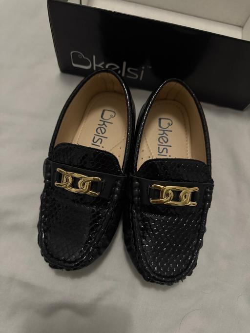 Buy & Sell West Midlands Birmingham - Photos for Infant Kelsi smart shoes