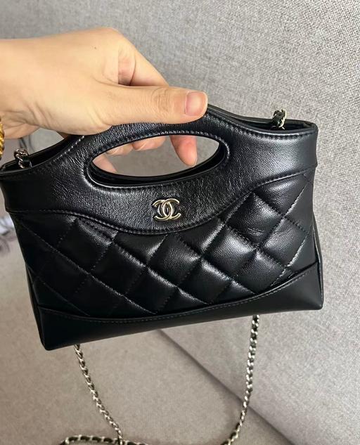 Buy & Sell Hulme Manchester - Photos for Chanel black 31nano