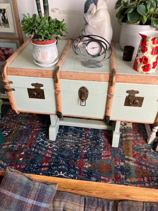 Buy & Sell North Yorkshire Middlesbrough - Photos for Antique chest