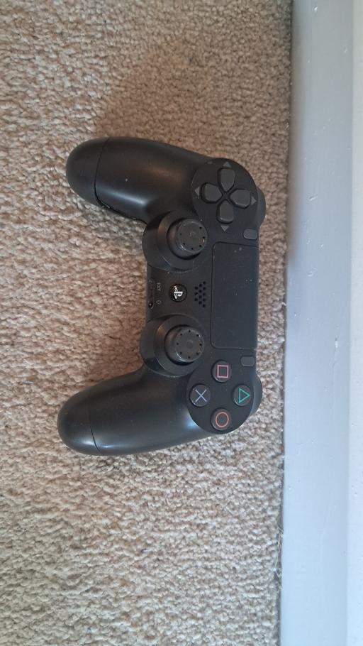 Buy & Sell Warwickshire Stratford-on-Avon - Photos for Ps4 Controller