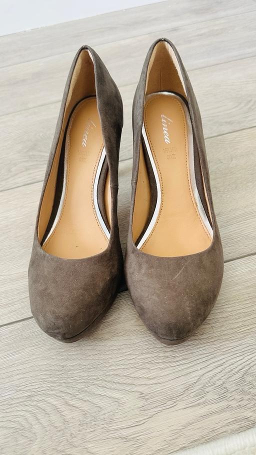Buy & Sell West Midlands Sandwell - Photos for Lines brown shoes size 5