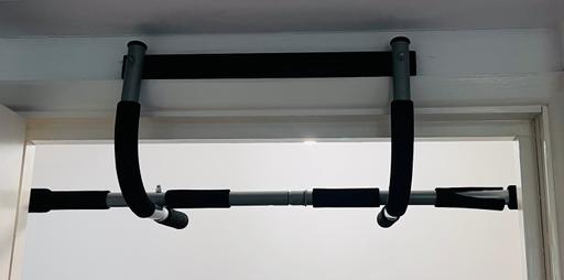 Buy & Sell Essex Chelmsford - Photos for Pull up bar