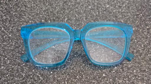 Buy & Sell Kent Thanet - Photos for OVERSIZED GLASSES