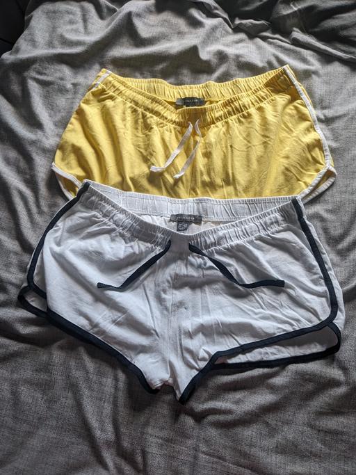 Buy & Sell Northfield Birmingham - Photos for 2 pairs shorts -m