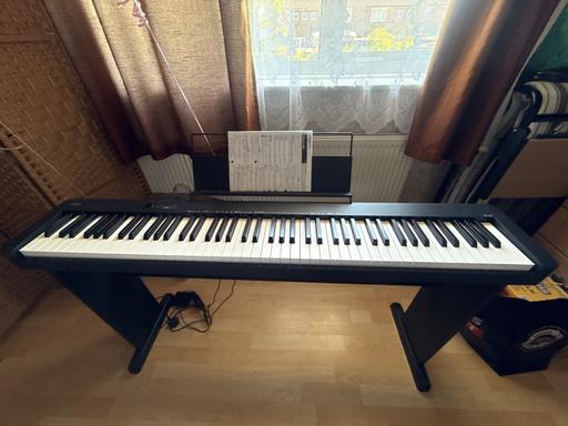 Buy & Sell Essex Harlow - Photos for Casio Piano