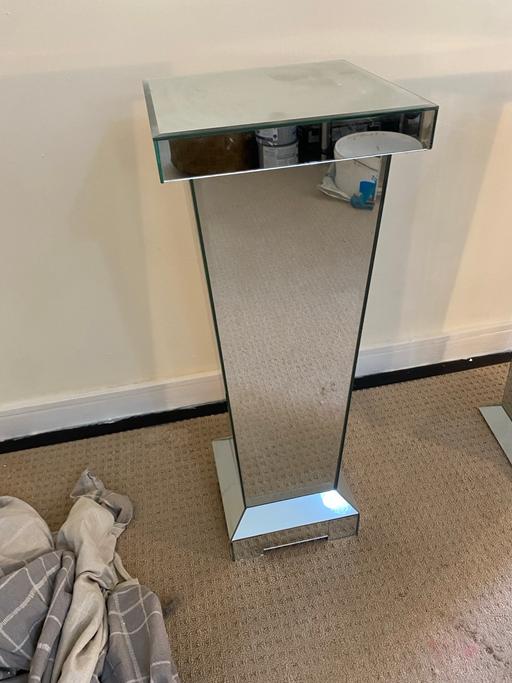 Buy & Sell South East London Bromley - Photos for Mirror glass stands