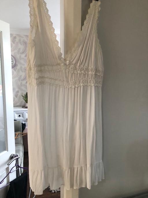 Buy & Sell Rowley Village Sandwell - Photos for Ted baker beach dress cream/white colour