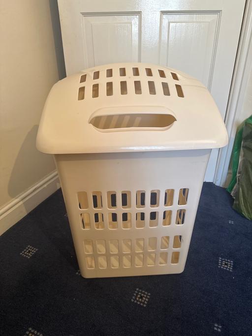 Buy & Sell West Midlands Dudley - Photos for Washing basket