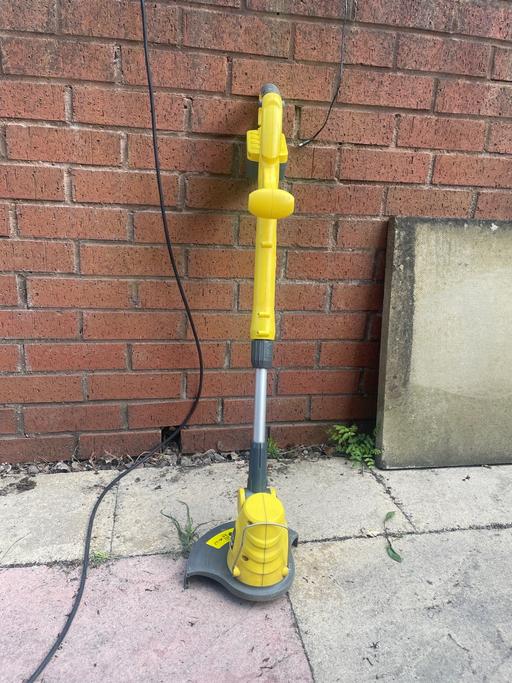 Buy & Sell West Midlands Dudley - Photos for (3.14) Challenge cordless grass trimmer