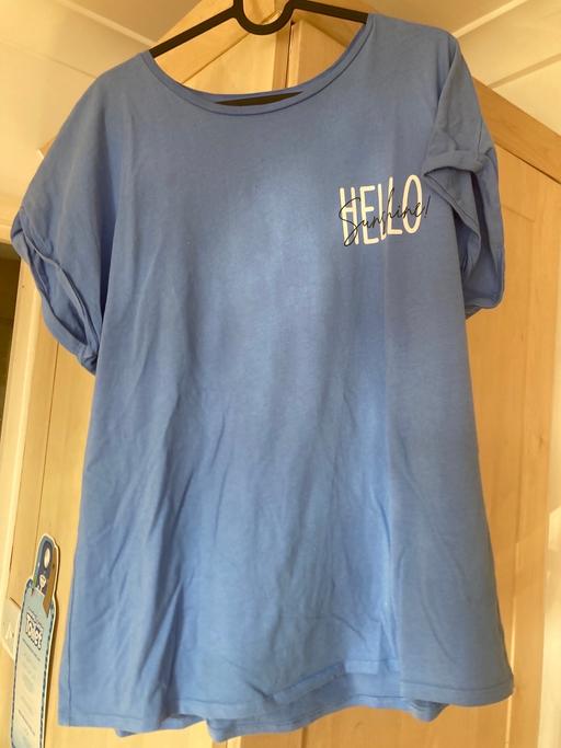 Buy & Sell Cricklewood North West London - Photos for Ladies top