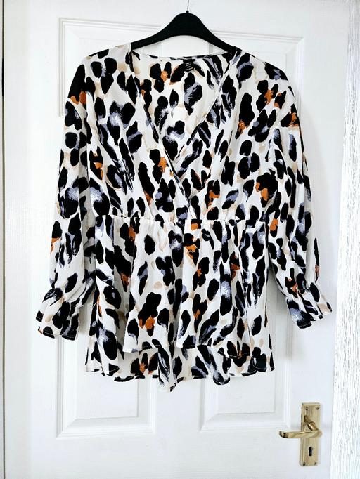 Buy & Sell South Yorkshire Doncaster - Photos for Blouse, size 16.. like new.