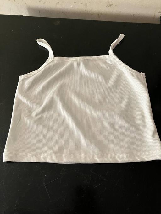 Buy & Sell East London South Hackney - East London - Photos for White Sleeveless Top (Shein)