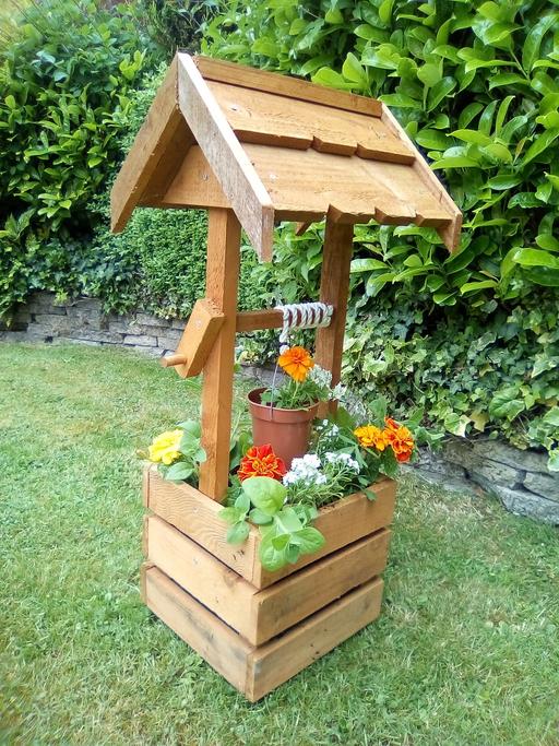 Buy & Sell Worcestershire Bromsgrove - Photos for wishing well planter