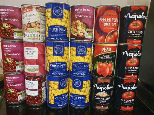 Buy & Sell South East London Lower Sydenham - South East London - Photos for 18 tins pulses and tomatoes