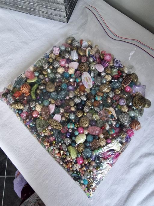 Classes West Midlands Sandwell - Photos for Large Bag Jewellery Making Beads