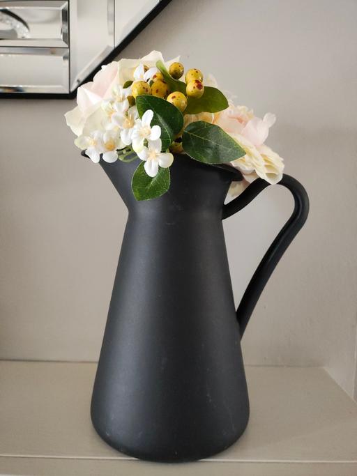 Buy & Sell South Yorkshire Rotherham - Photos for Black ceramic jug with flowers