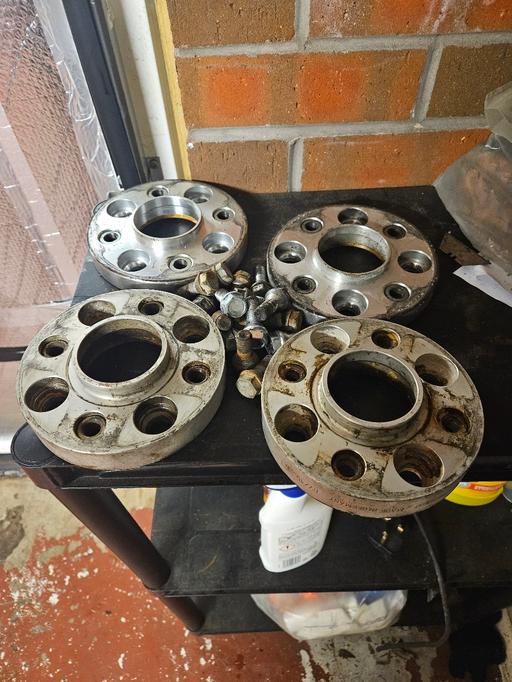 Vehicles Greater Manchester Manchester - Photos for Wheel spacers citroen/peugeot 4x108